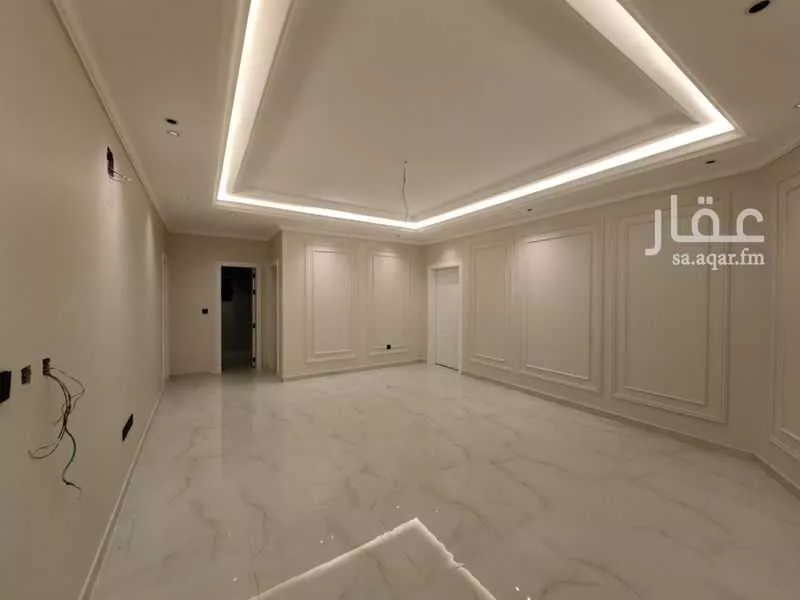 8 bedroom floor in Al Aqiq 13