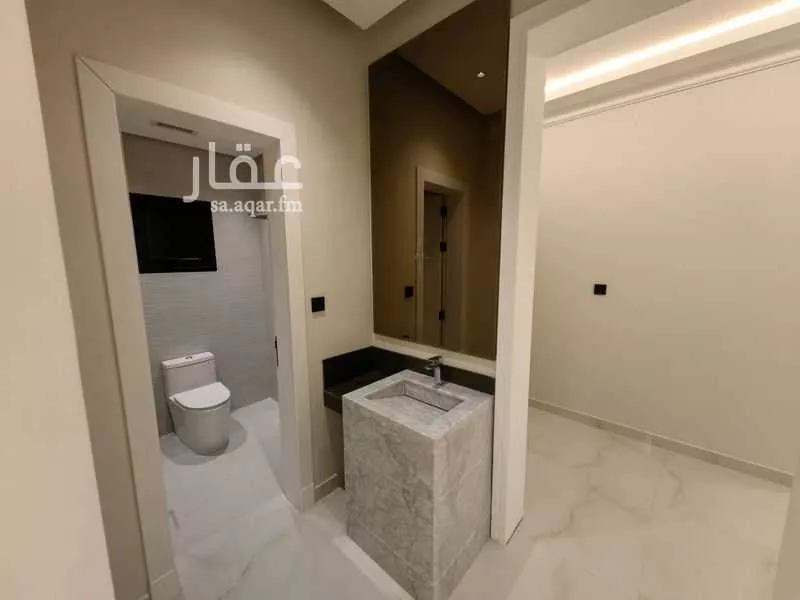 8 bedroom floor in Al Aqiq 15