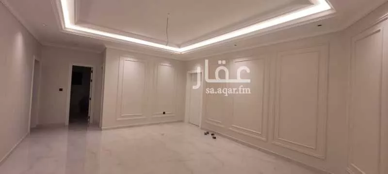 8 bedroom floor in Al Aqiq 3
