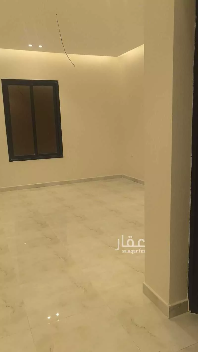 8 bedroom floor in Al Lulu 13