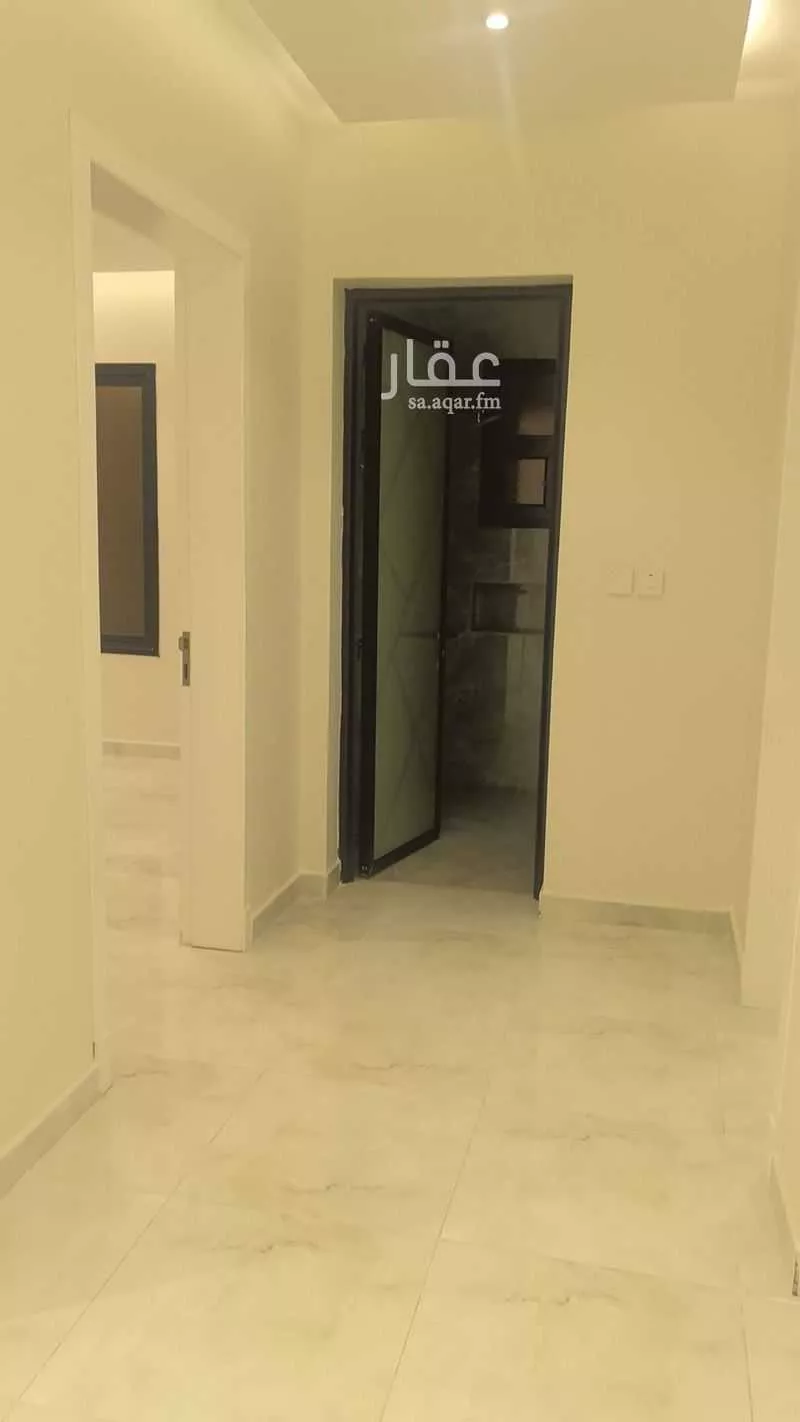8 bedroom floor in Al Lulu 15