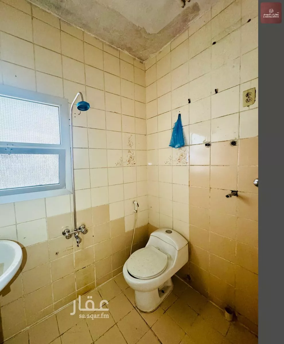 651 sqm building in South Al Khobar 12