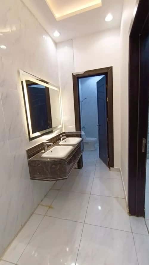 8 bedroom villa in Al Qadisiyah 2