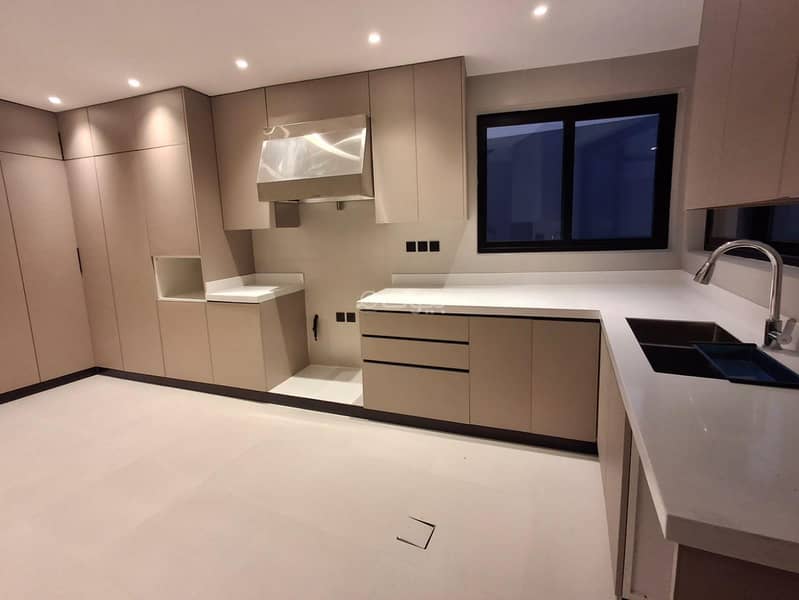 7 bedroom villa in Al Wahah, Riyadh 23