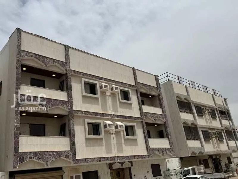 26 bedroom building in Al Faisaliyyah, Jeddah