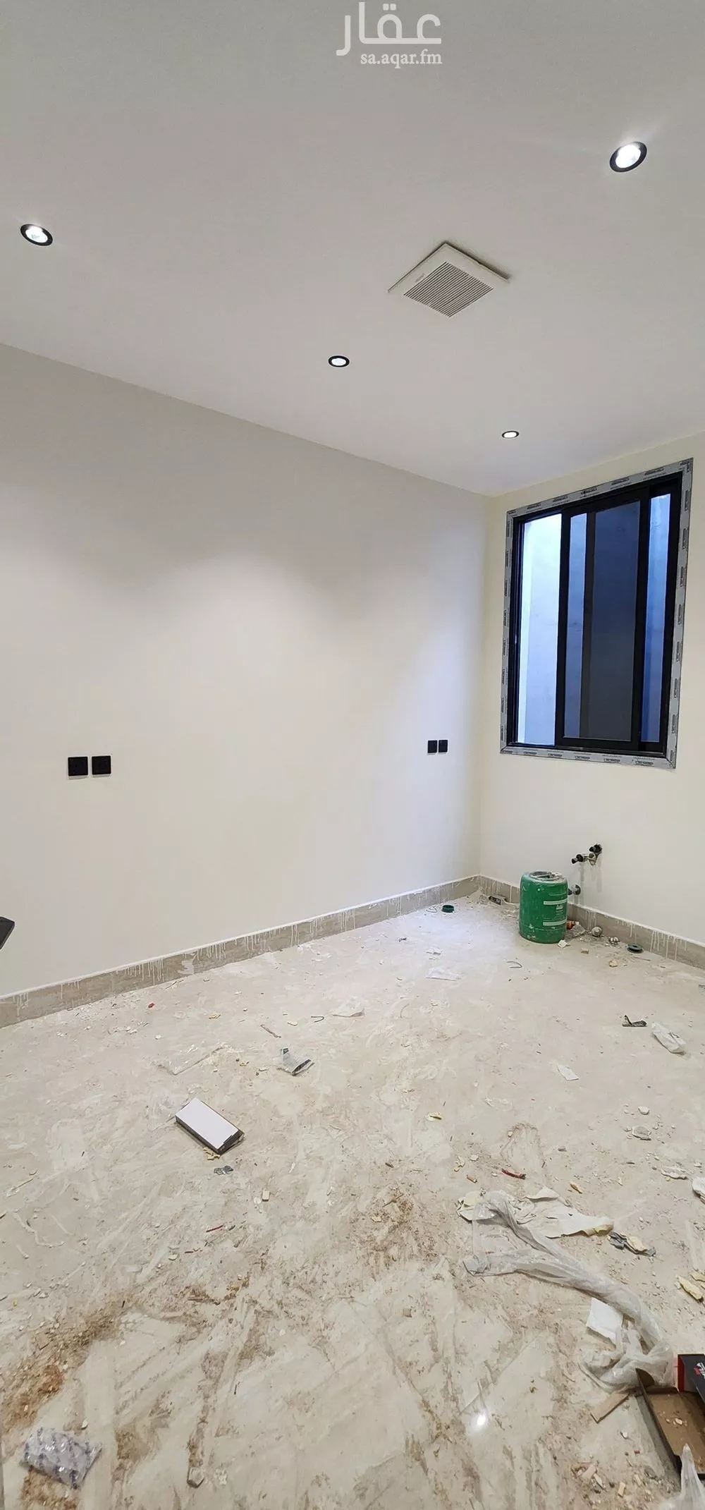 4 bedroom floor in Dhahrat Namar 9