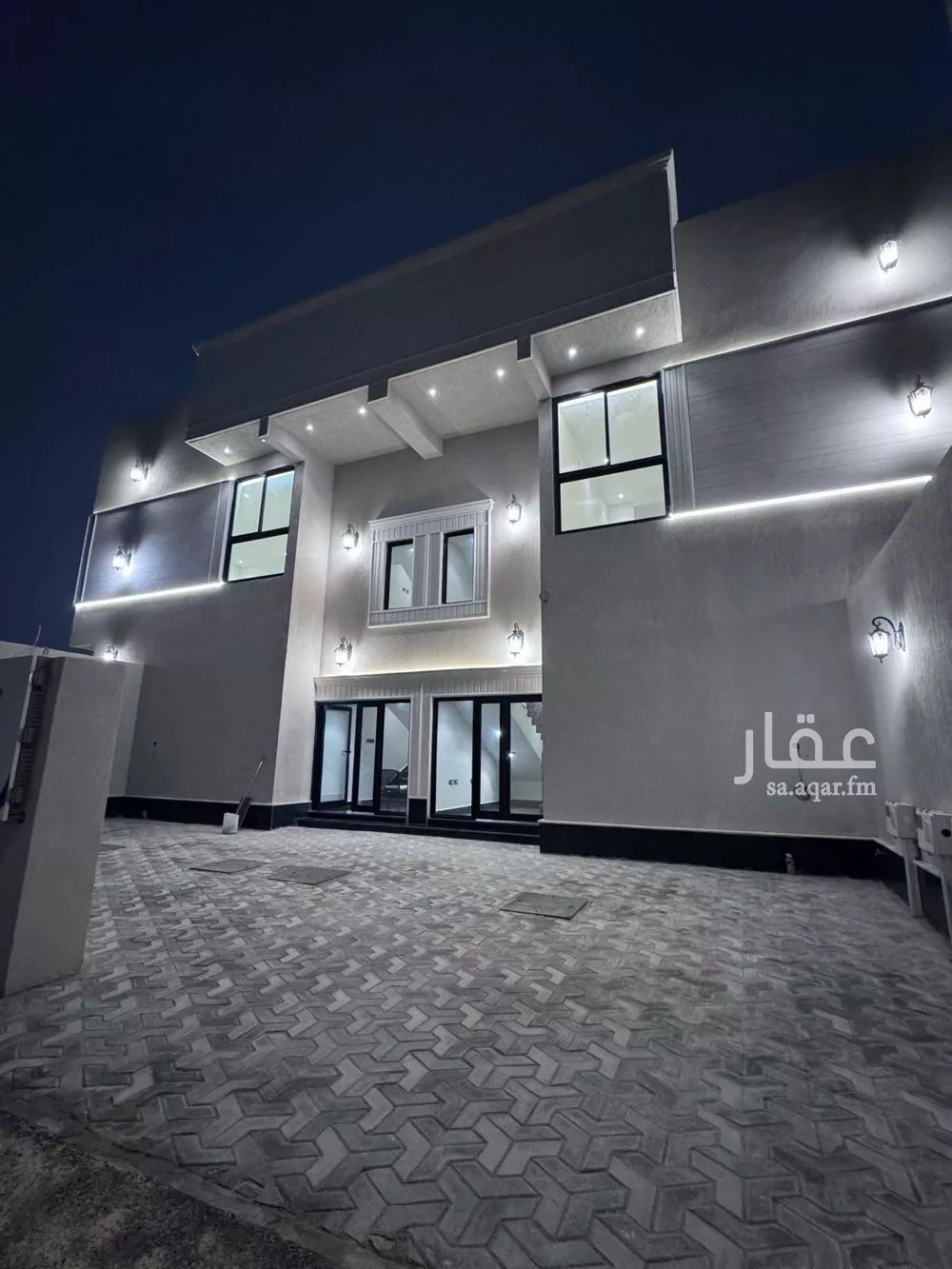 2 bedroom apartment in Al Uraija Al Wusta 2