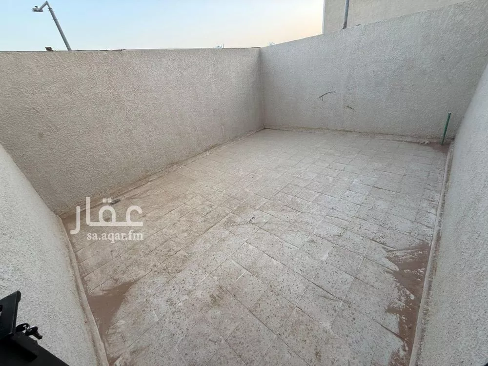 دور 4 غرف في الرمال 11