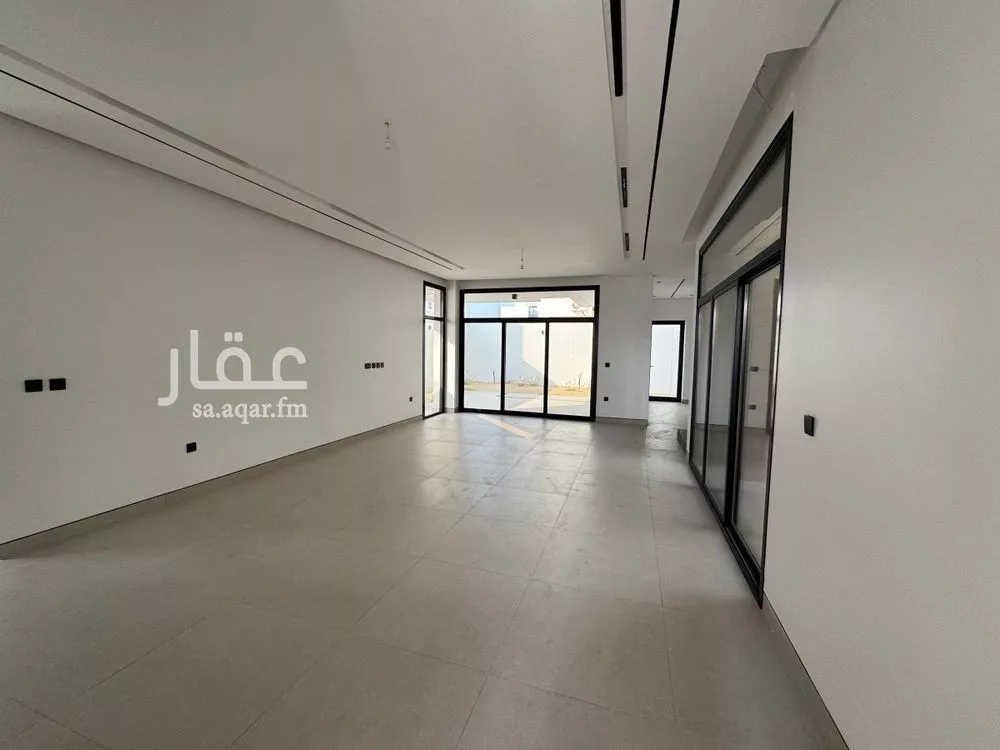 3 bedroom villa in Al Fanar, Eastern Province 2