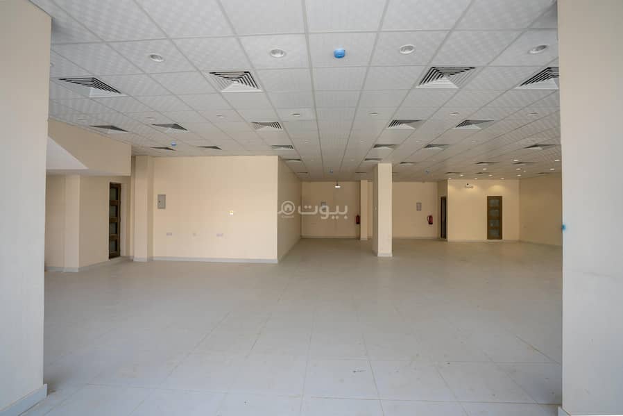 building in Al Malaz, Riyadh 3