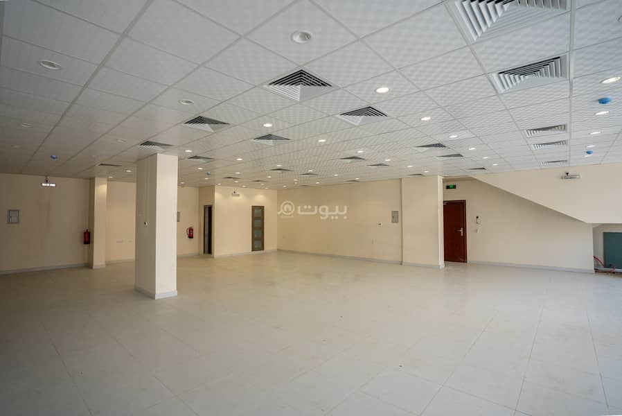 building in Al Malaz, Riyadh 4