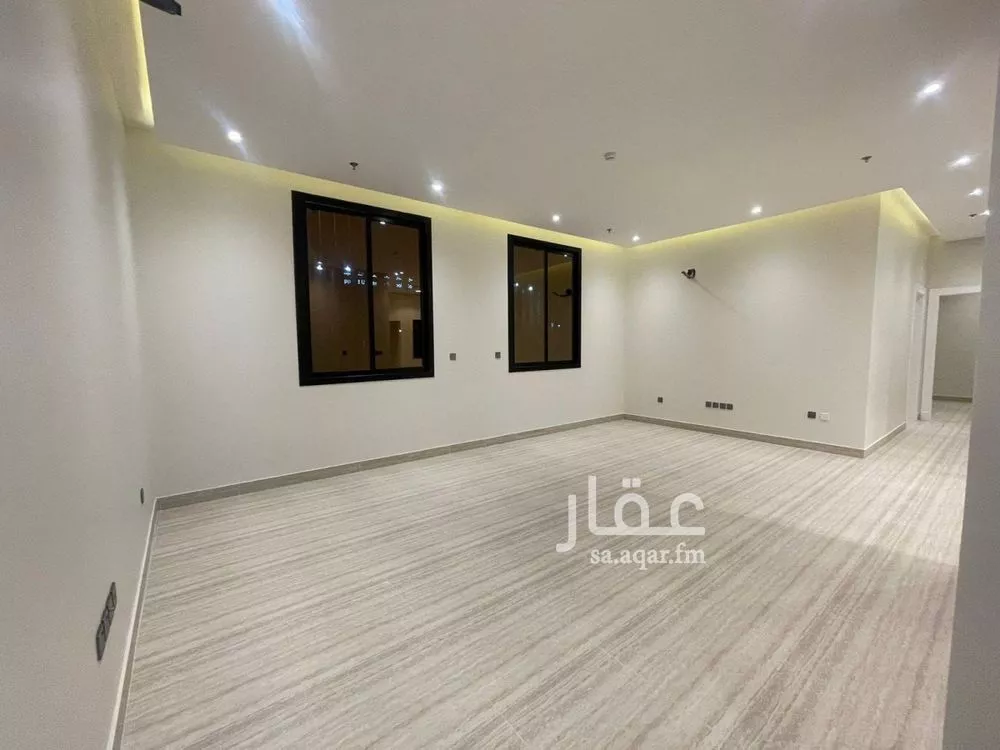 3 bedroom apartment in Al Rimal 6