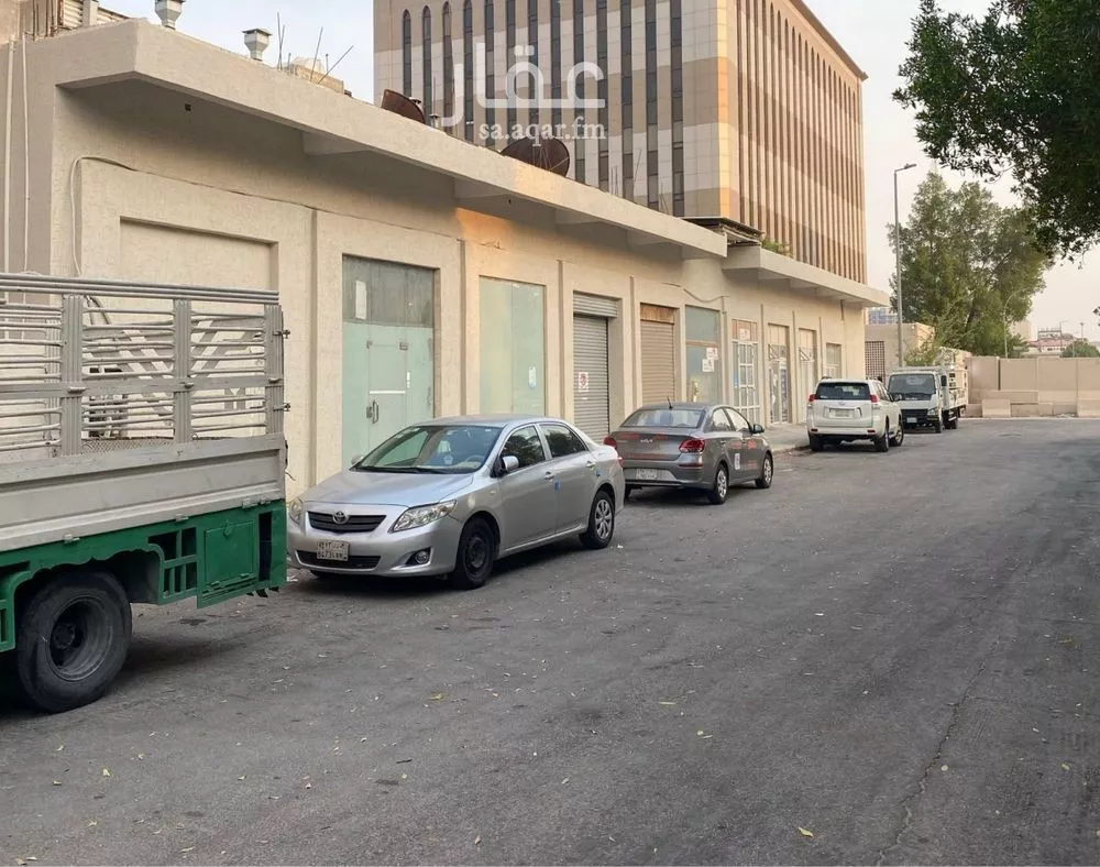 6 bedroom building in North Al Khobar, Eastern Province