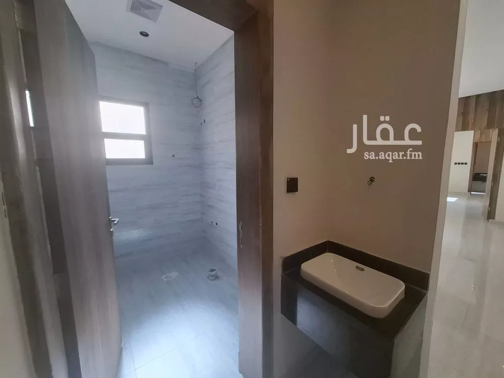 4 bedroom floor in Al Qadisiyah 8