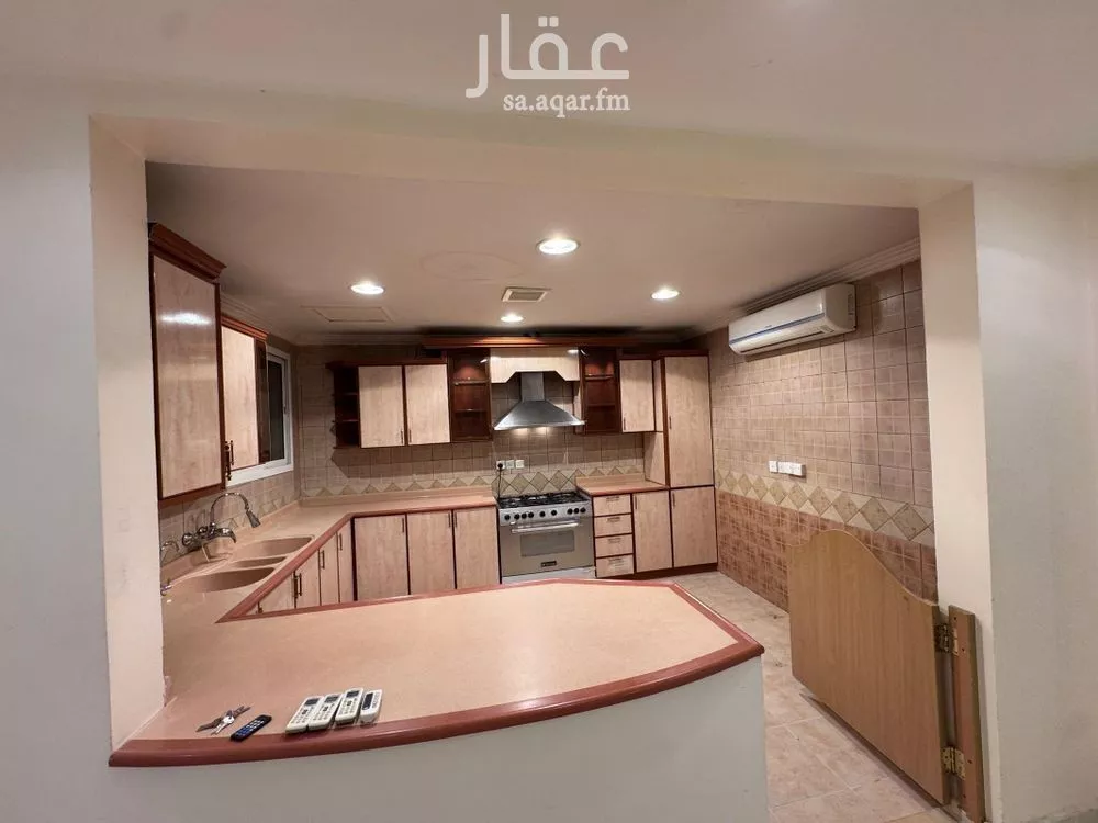 3 bedroom apartment in Al Malqa 8