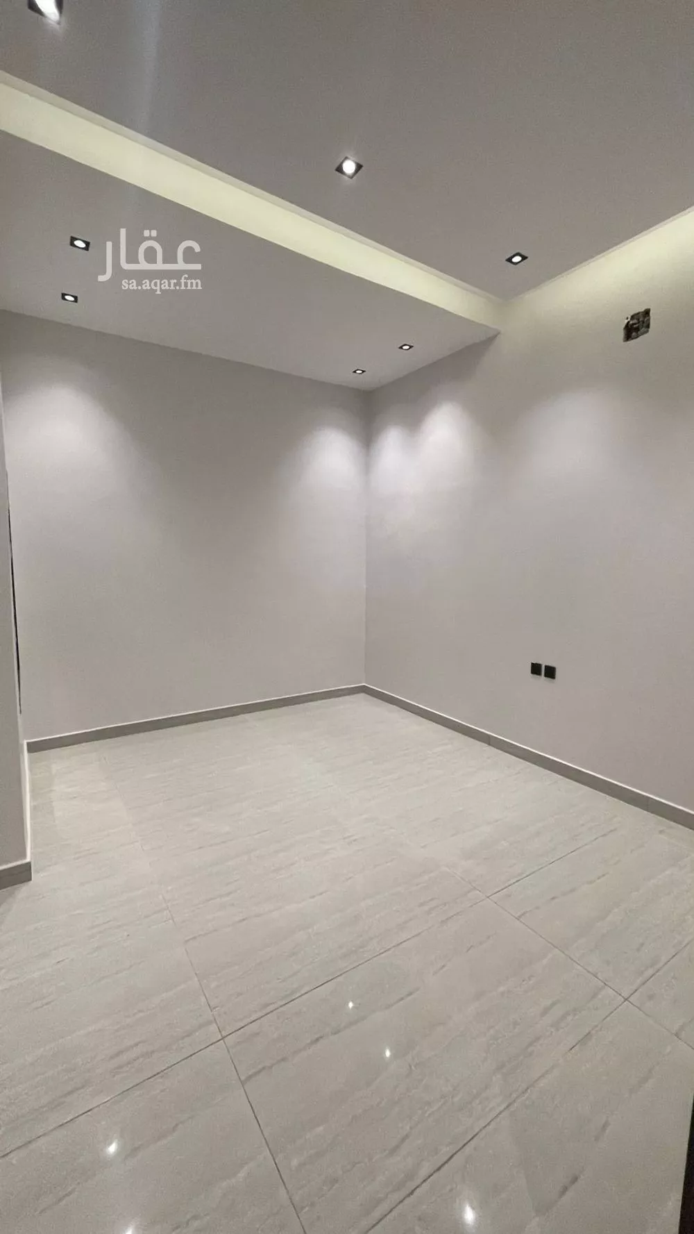 دور 4 غرف في الشرق 6