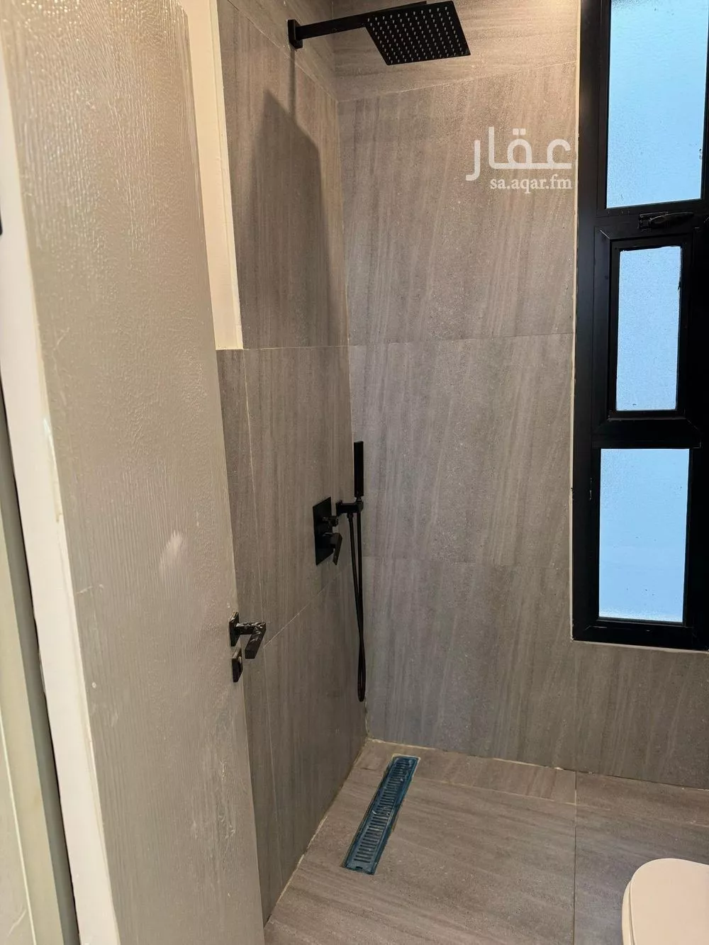 شقة 2 غرف في الرمال 3