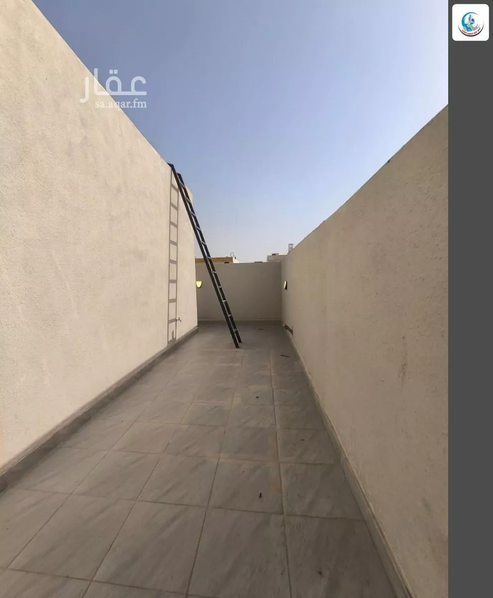 3 bedroom apartment in Al Maizilah 5
