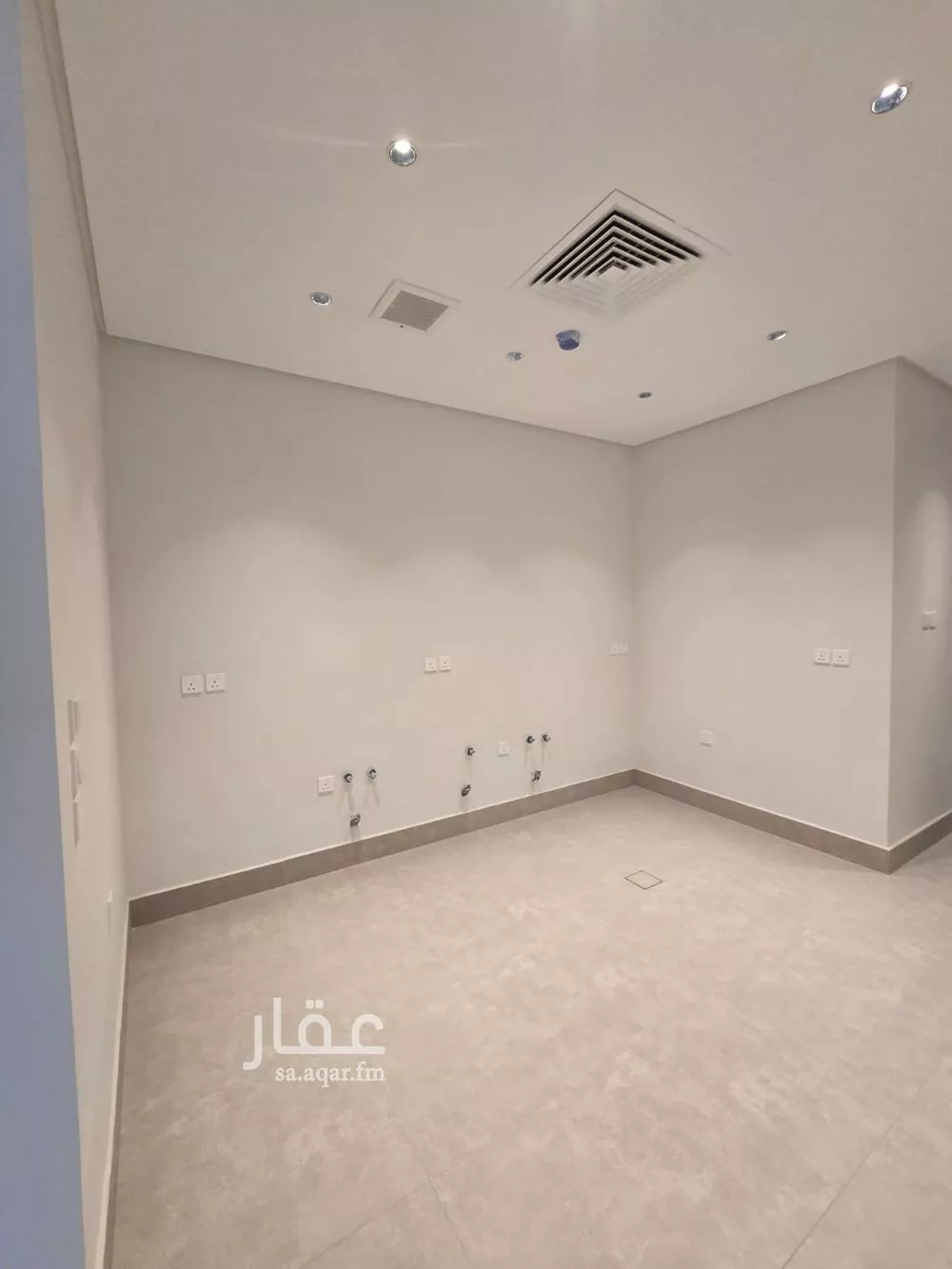 3 bedroom apartment in Al Aridh 5