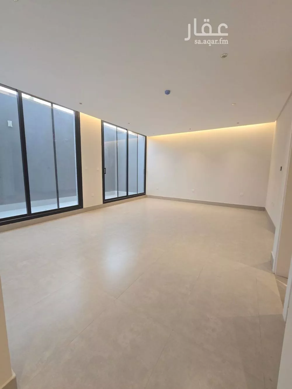 3 bedroom apartment in Al Aridh 6