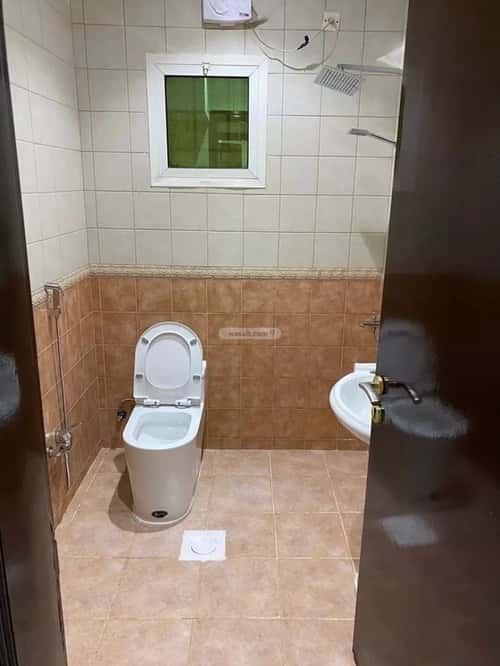 3 bedroom apartment in Al Yarmouk 4