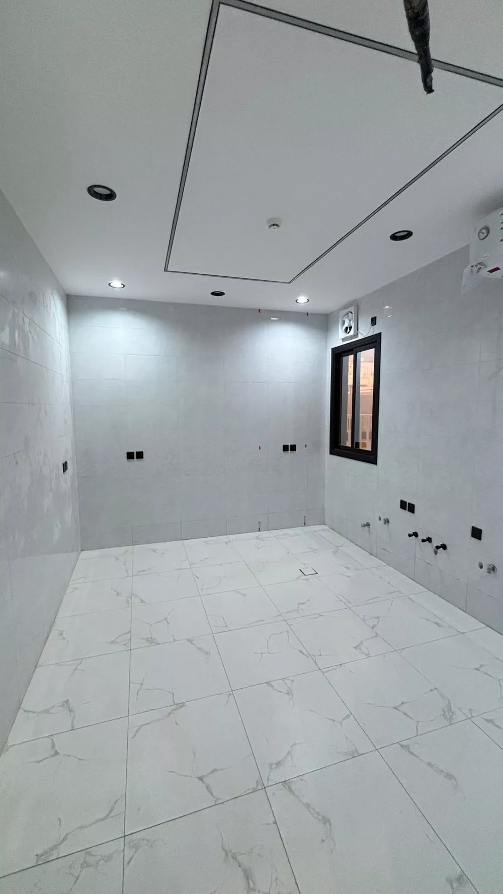 4 bedroom apartment in Bani Bayadah, Madinah 10