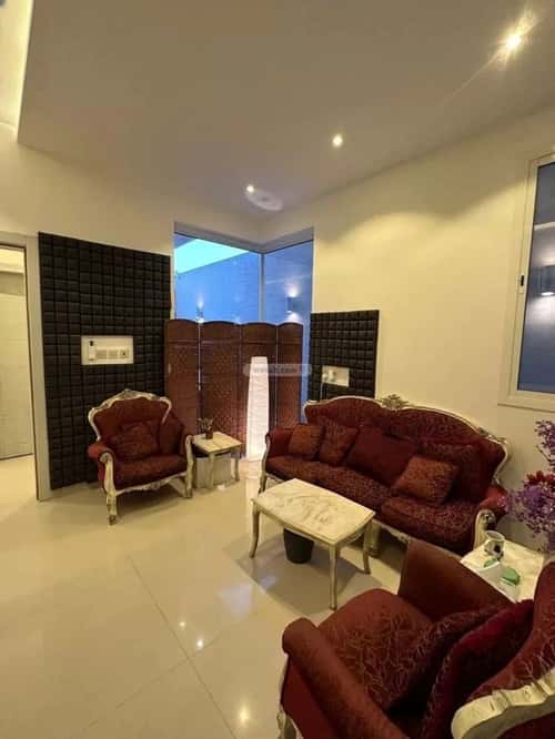 4 bedroom villa in Al Aridh 10