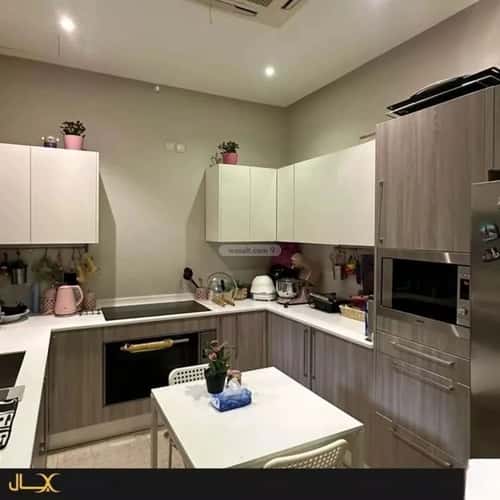 فيلا 4 غرف في العارض 11