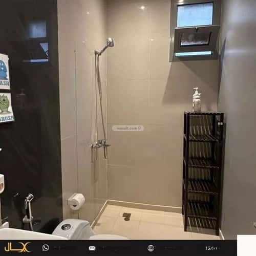 فيلا 4 غرف في العارض 3