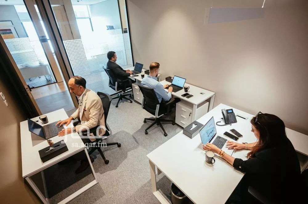 1800 sqm office in Salah Ad Din 2