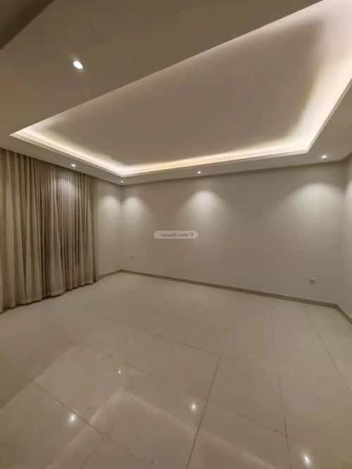 4 bedroom floor in Al Aridh 7