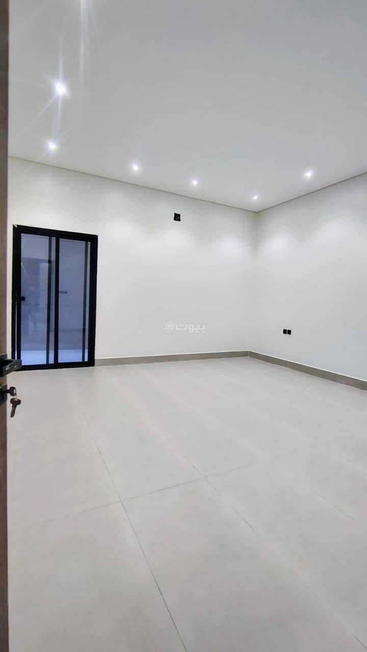 4 bedroom villa in Al Yarmouk, Riyadh 15