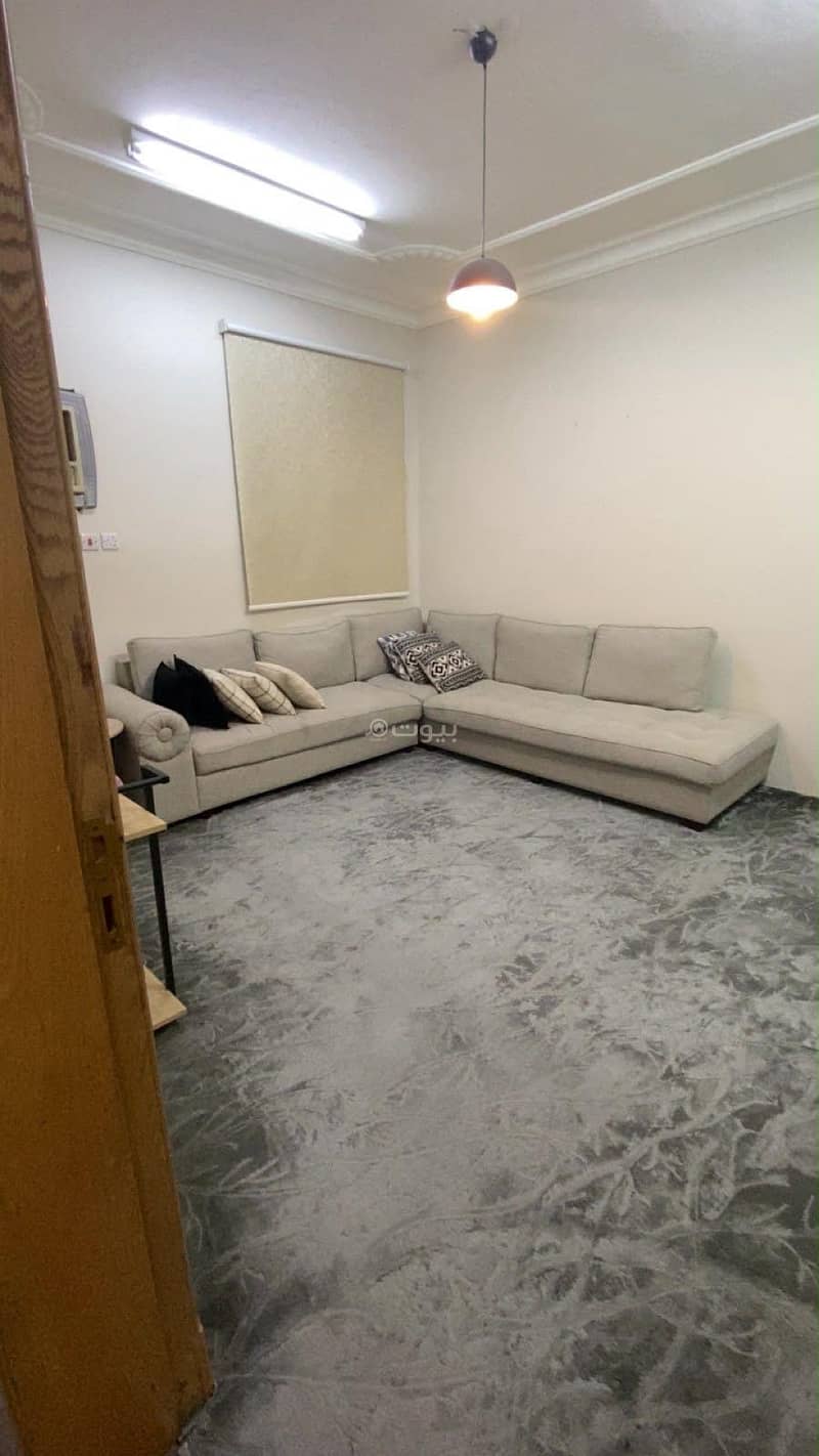 3 bedroom apartment in Ishbiliyah, Riyadh 2