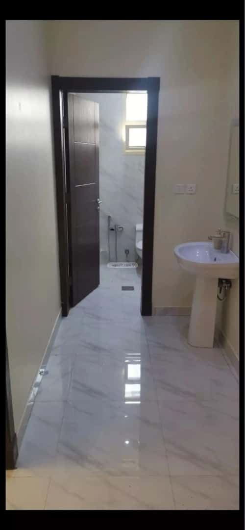 4 bedroom floor in Al Aridh 3