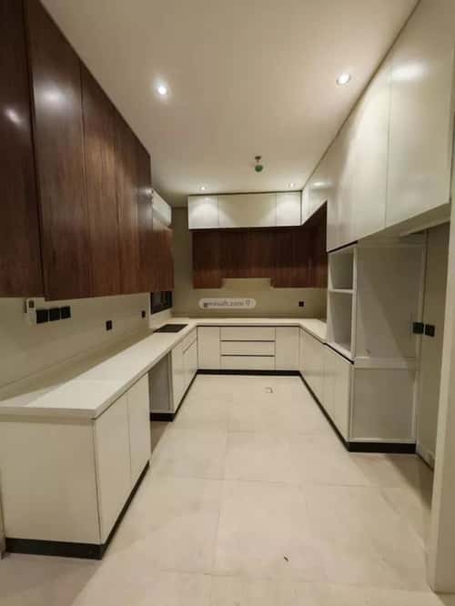 3 bedroom apartment in Al Aridh 10