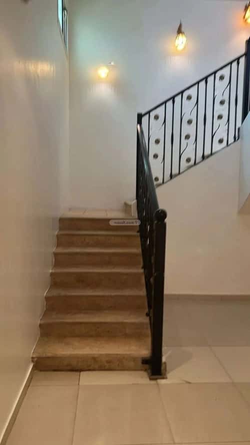 5 bedroom villa in Al Fakhriyah 6