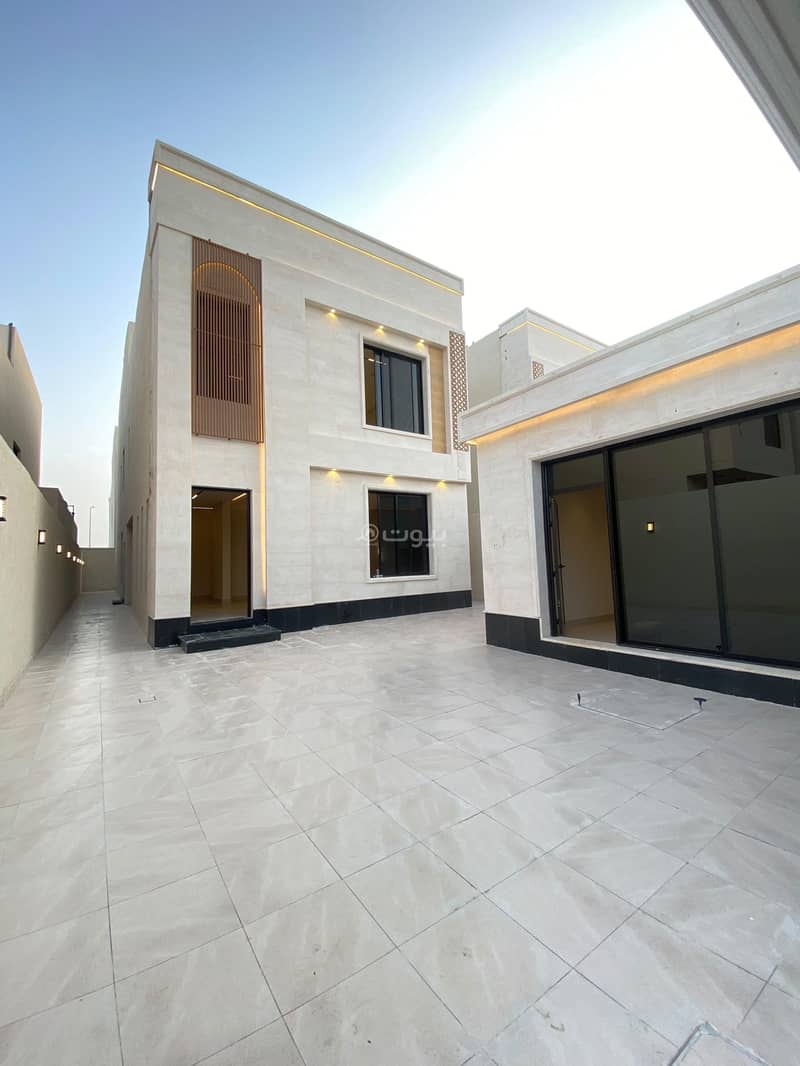 6 bedroom villa in Al Amwaj, Eastern Province 2