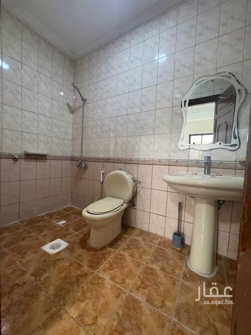 2 bedroom office in Al Safa, Jeddah 4