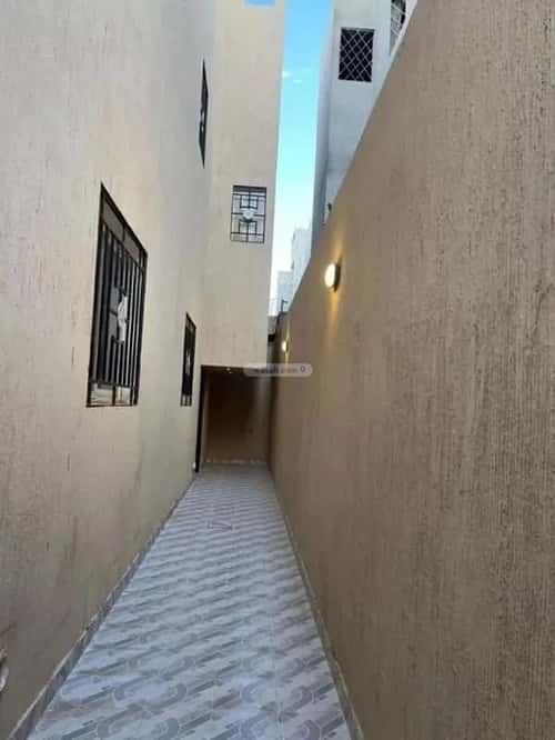 4 bedroom apartment in Al Hazm, Riyadh 8