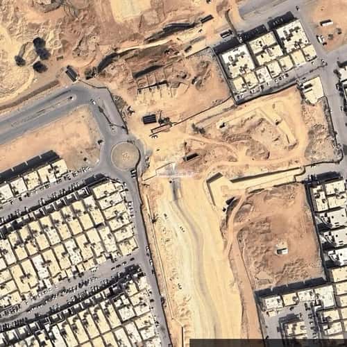 5 bedroom villa in Al Rimal 4