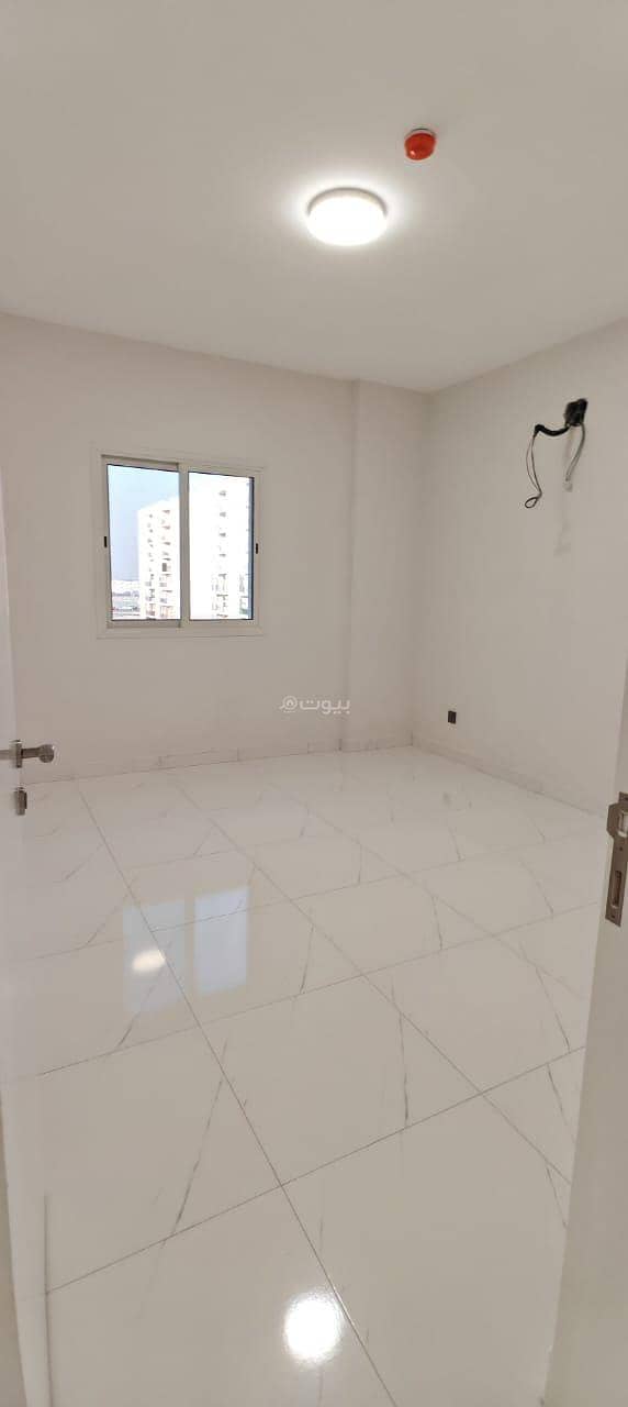 4 bedroom apartment in Al Iskan Ash Shamali, Eastern Province 5