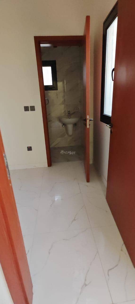 5 bedroom villa in Al Iskan Ash Shamali, Eastern Province 8