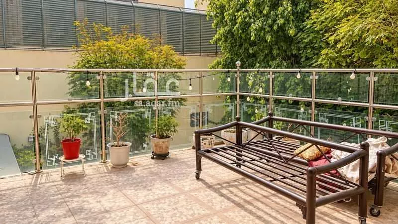 4 bedroom villa in Al Rabwa, Riyadh 4
