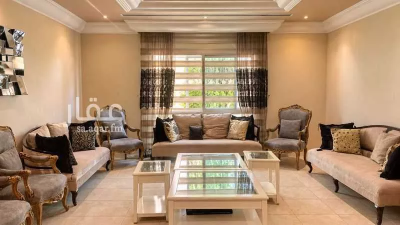 4 bedroom villa in Al Rabwa, Riyadh 6