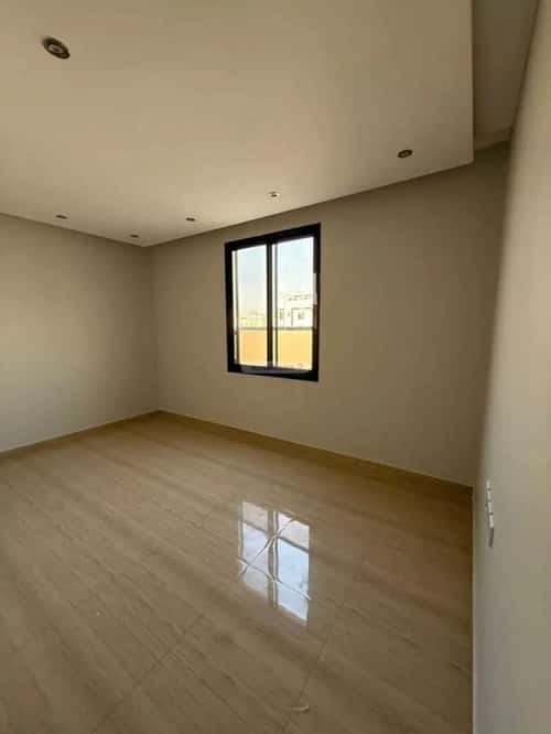 4 bedroom apartment in Al Qairawan 1