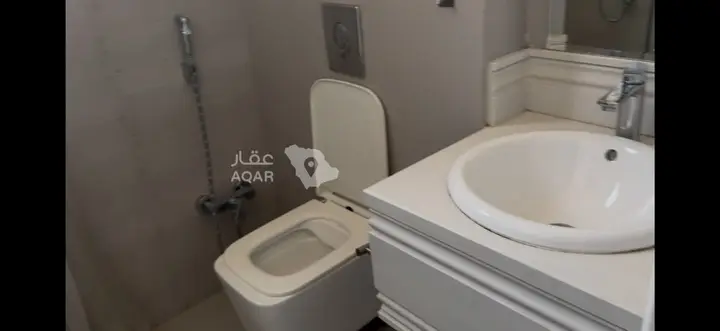 4 bedroom villa in Qurtubah, Riyadh 3