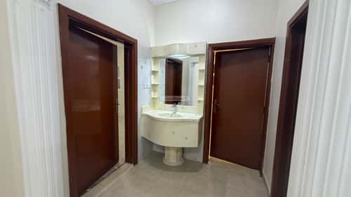 3 bedroom apartment in King Faisal, Riyadh 20