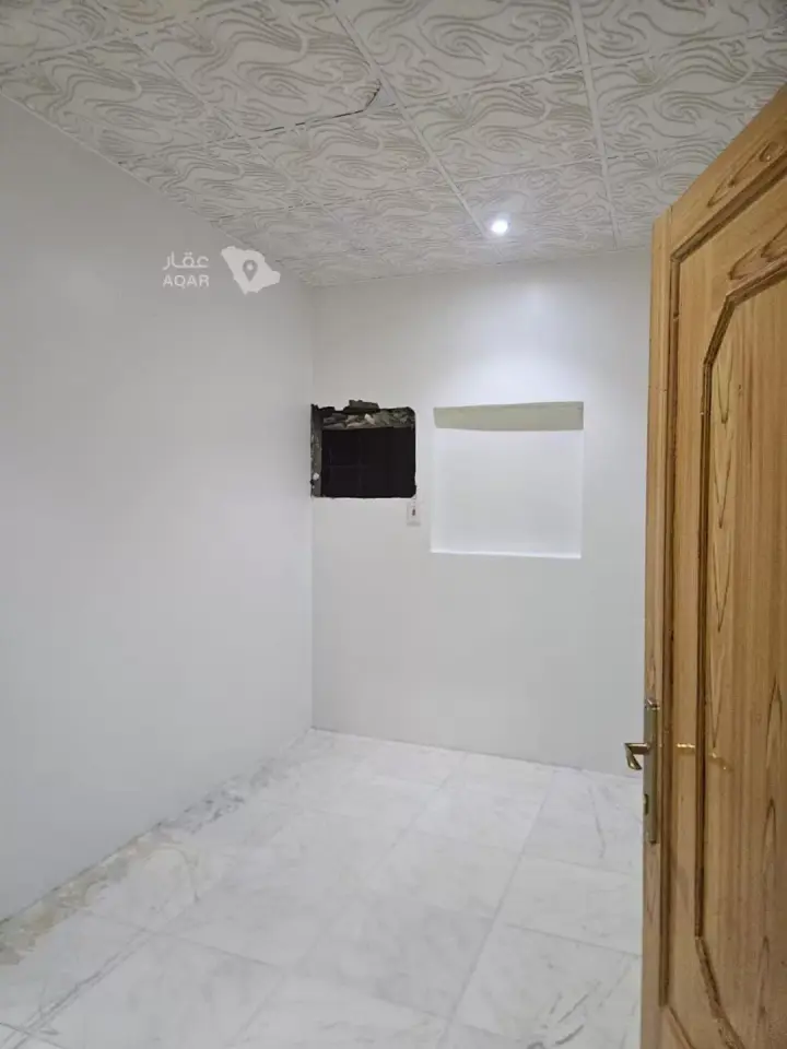 5 bedroom villa in Tuwaiq, Riyadh 13