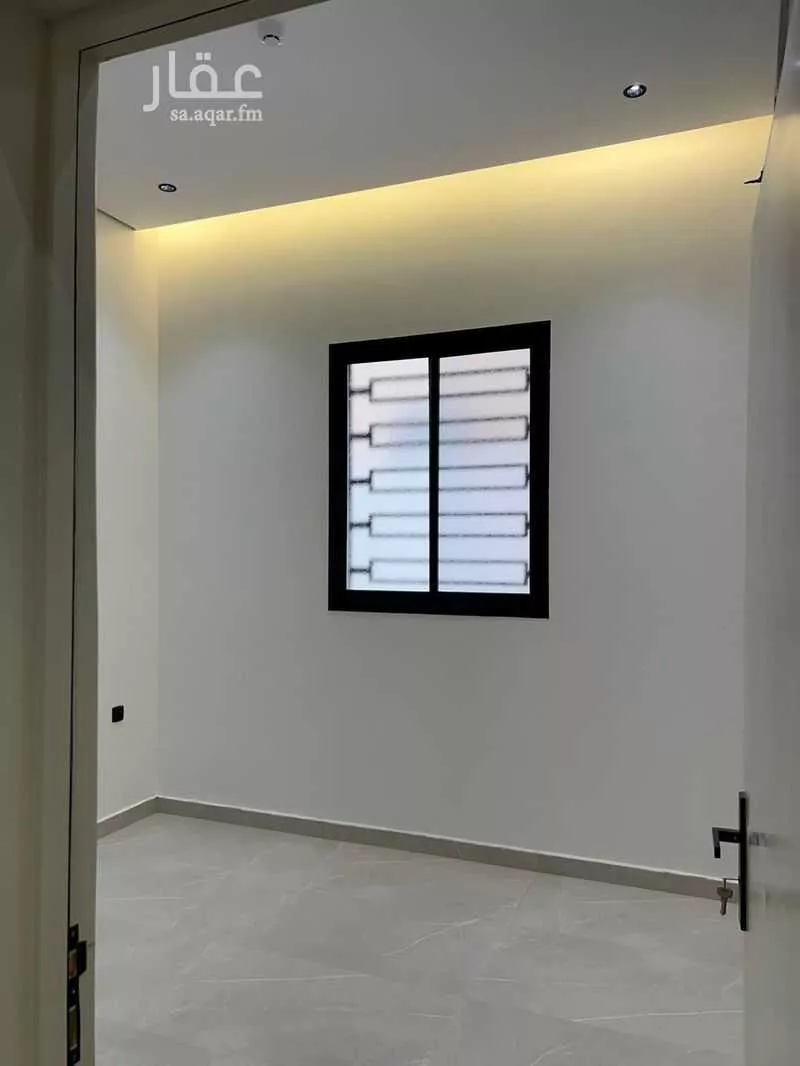 20 bedroom building in Tuwaiq, Riyadh 9