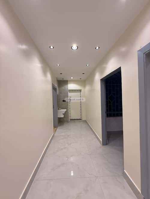 4 bedroom apartment in Al Uraija Al Gharbi, Riyadh 7